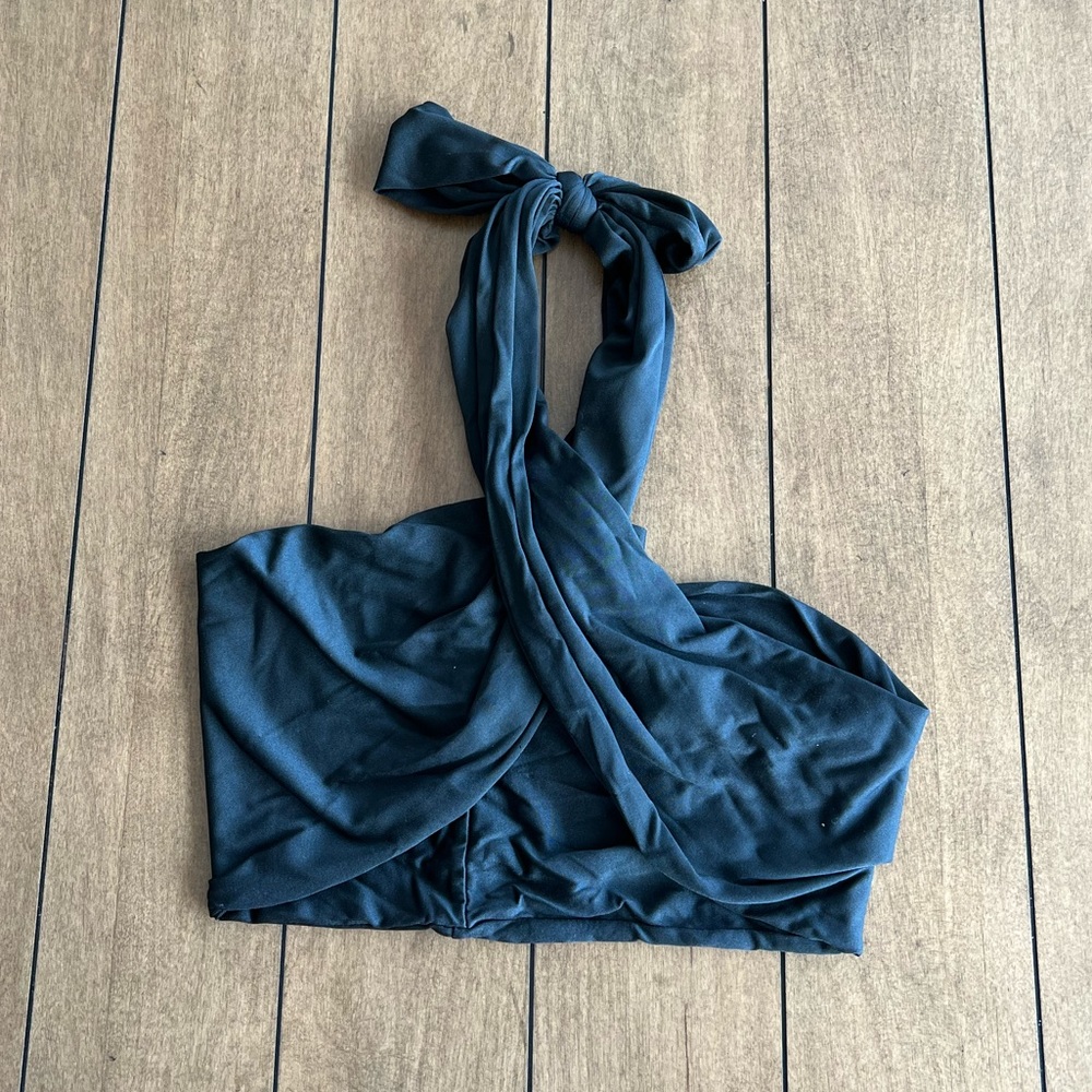 SHEIN Black Wrap Top